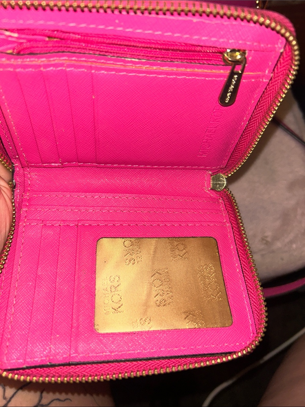 Michael Kors Hot Pink Saffiano Crossbody with Matching Wallet - Picture 4 of 6